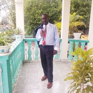 Meet your Posher, Derek